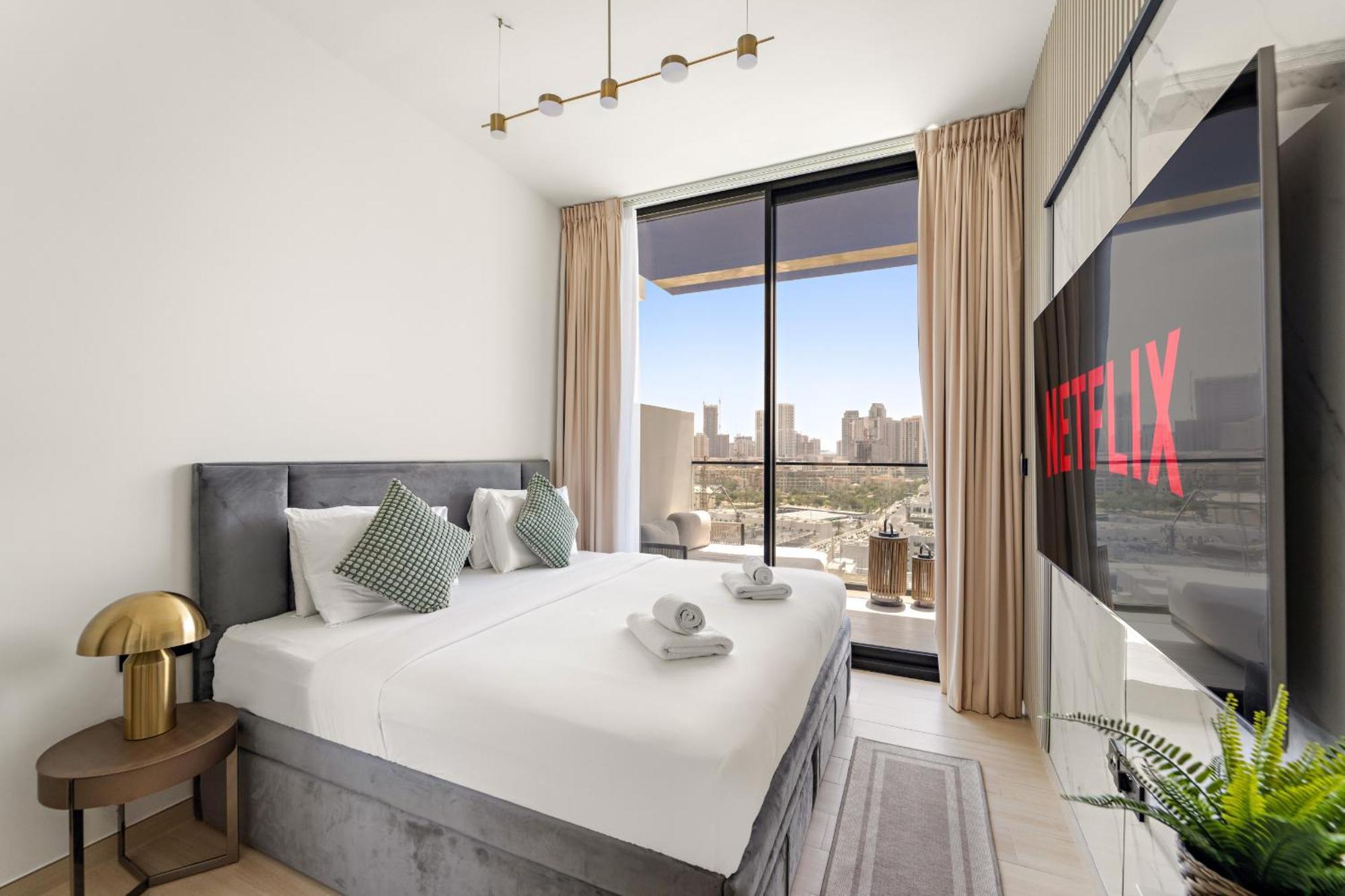 Vayk - Beautiful 1bd Retreat In Binghatti Corner *