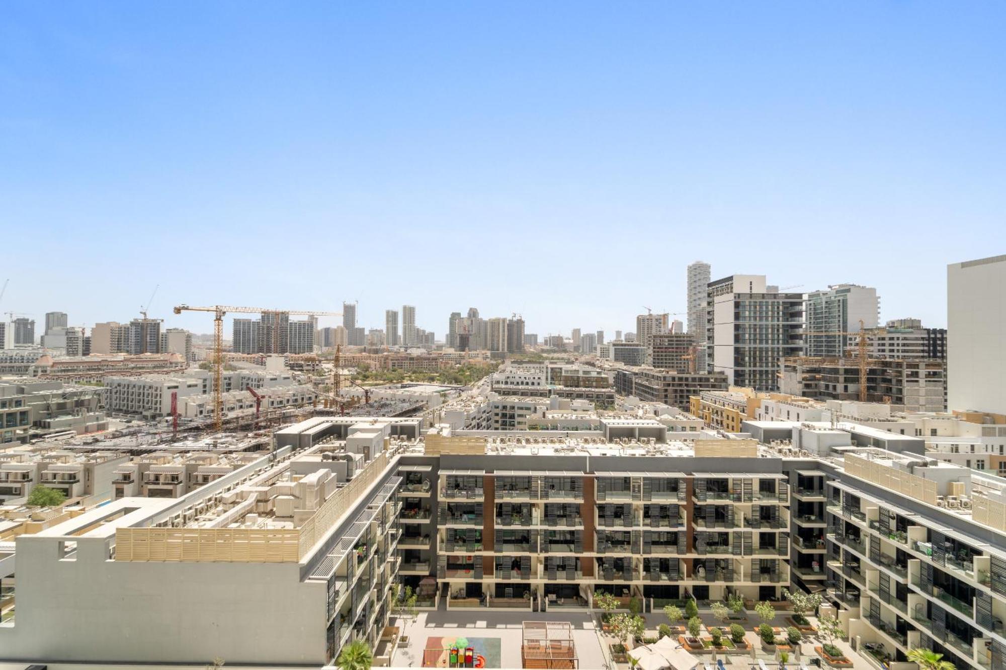 Vayk - Beautiful 1bd Retreat In Binghatti Corner Apartment